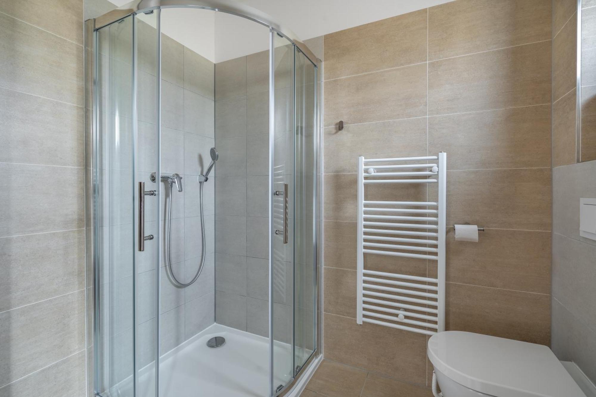 Apartmany Pustimer Luaran gambar